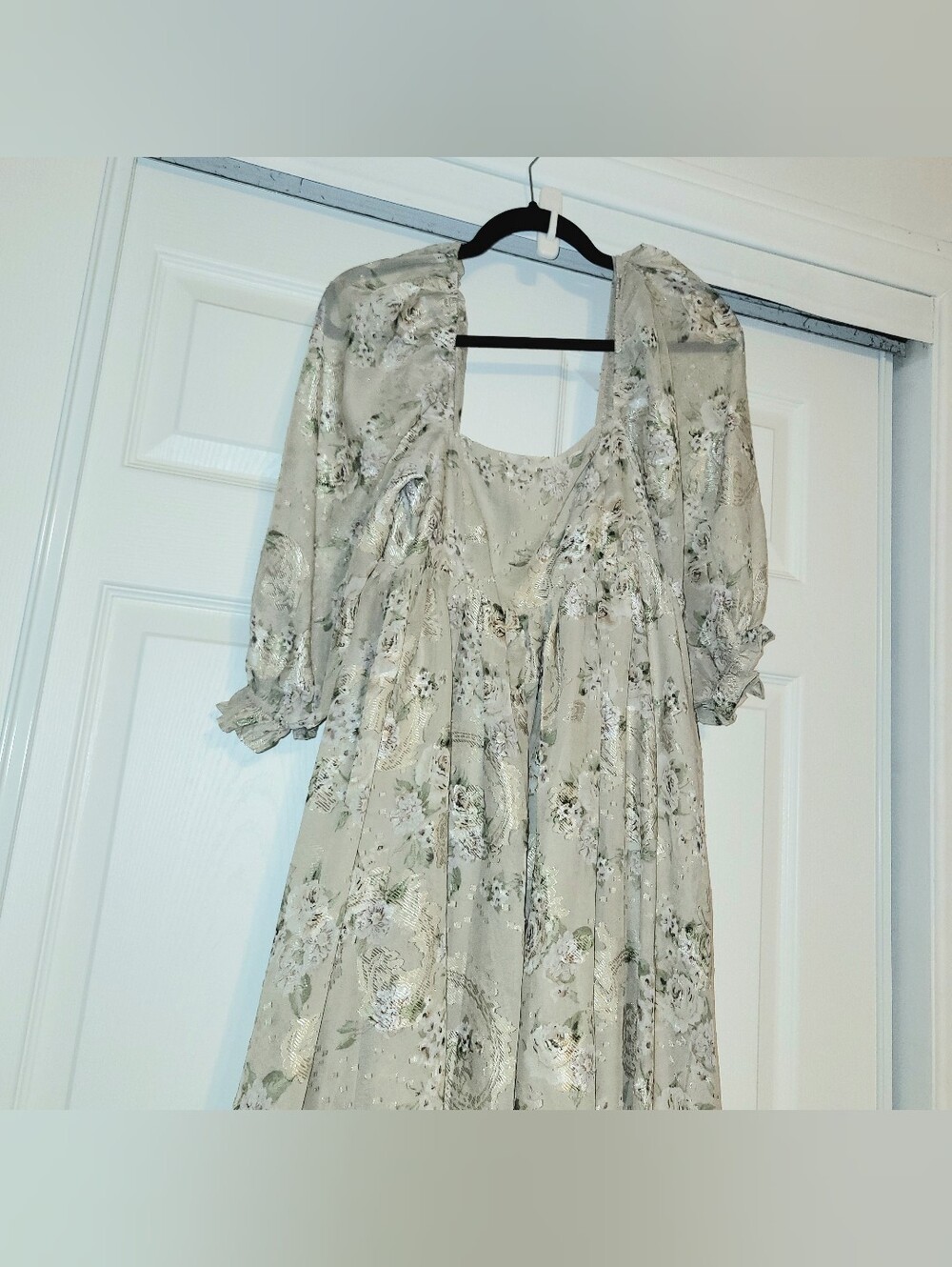 Storia Mona Bump Friendly Maxi Dress - Picture 7 of 11